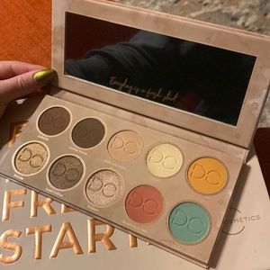 Dominique Cosmetics gift set